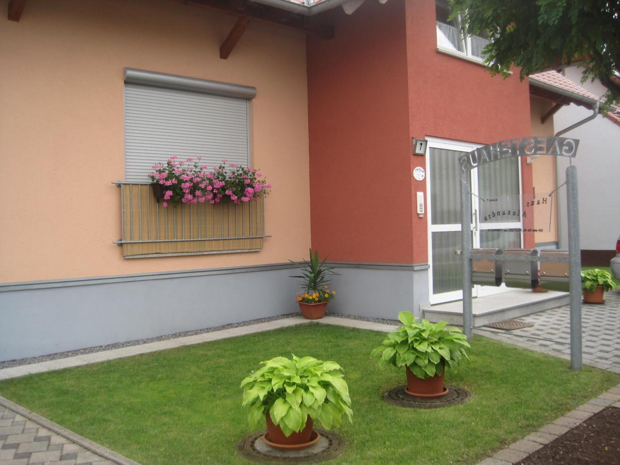 דירות רוסט Haus Alexandra מראה חיצוני תמונה